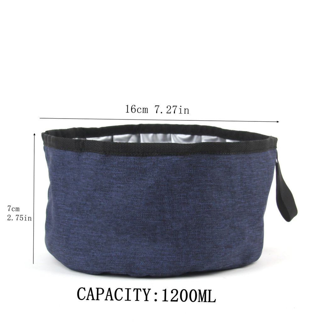 Durable Oxford Fabric Collapsible Dog Bowl, Portable Foldable Pet Food and Water Container for Outdoor Adventures, Camping, and Daily Walks with Convenient Carabiner Clip, Large Capacity Travel Bowl for Dogs and Cats (S, Camo)